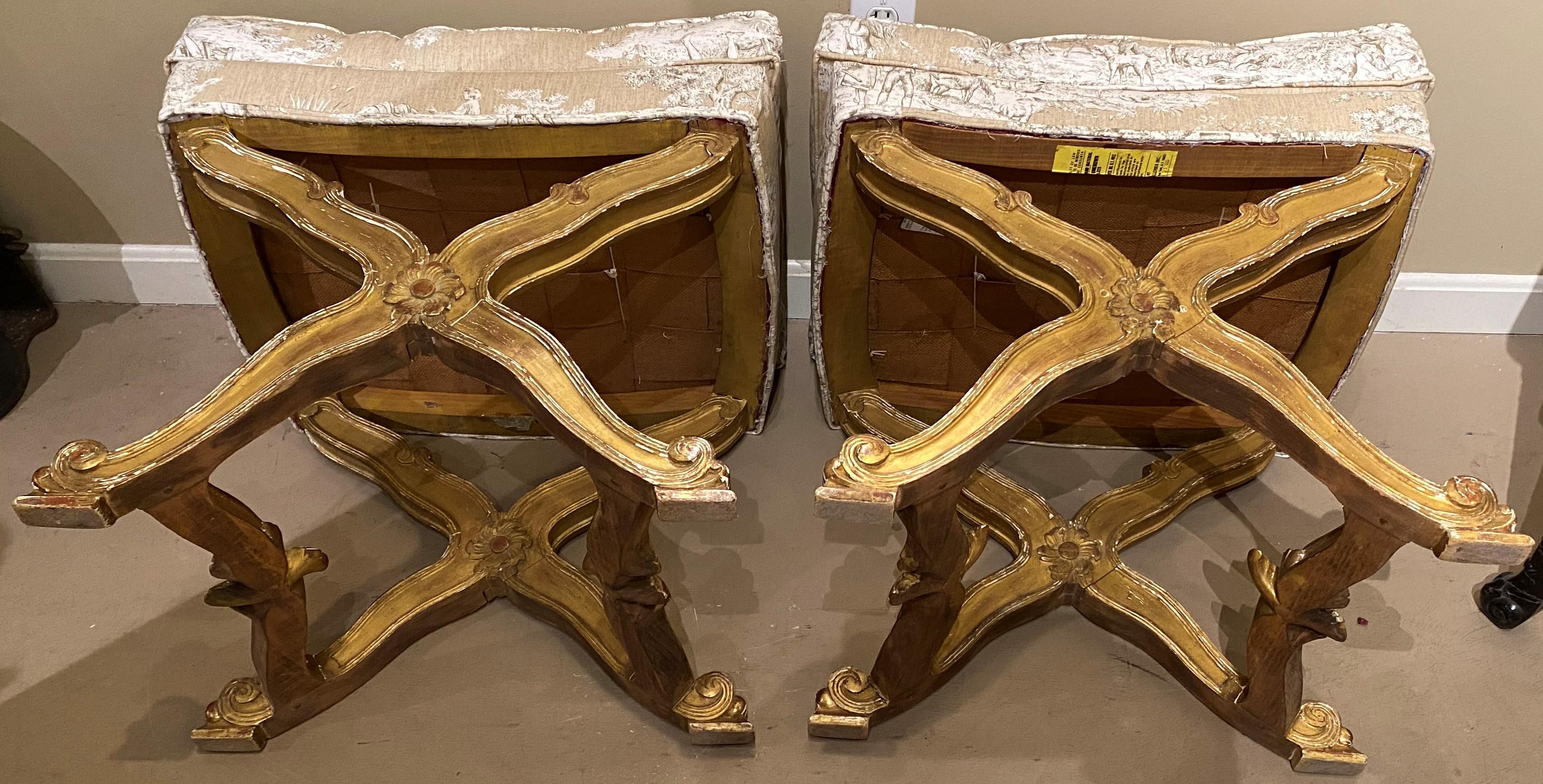 Pair of 20th Century Italian Style Giltwood Upholstered Ottomans 2