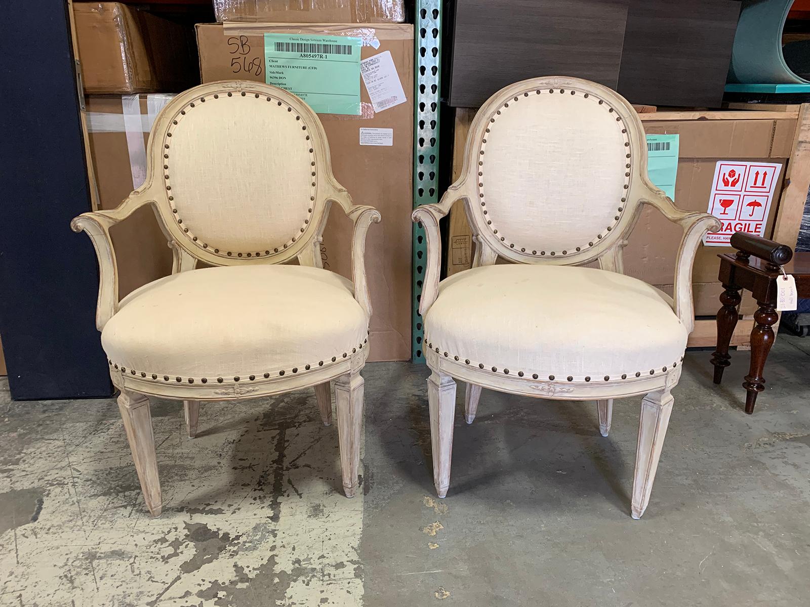 Pair of 20th century Italian style polychrome armchairs
Measures: 24.5