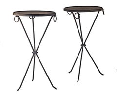 Paire de tables en fer Guéridon Design/One du 20e siècle par Comte