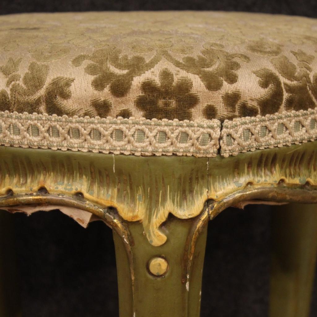Pair of 20th Century Lacquered and Painted Wood Venetian Stools, 1960s For Sale 5