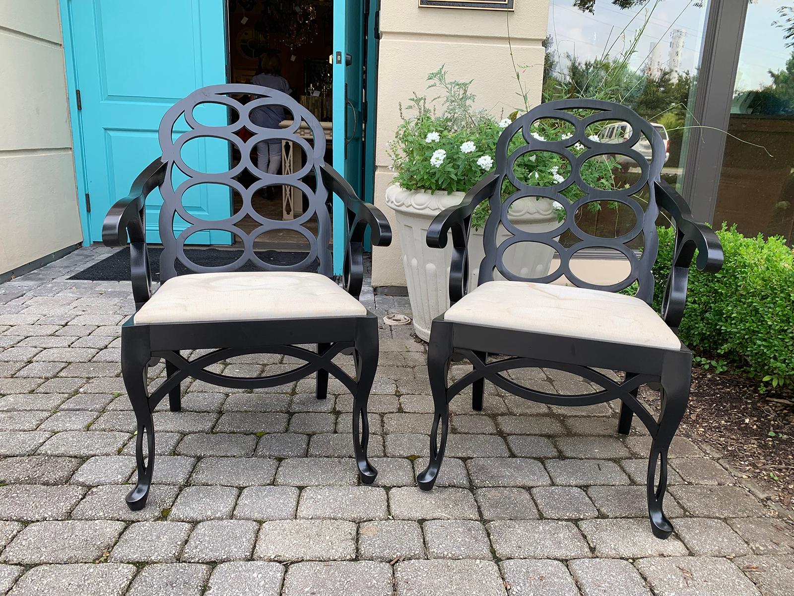 Pair of 20th century lacquered loop armchairs in the style of Frances Elkins
black satin
Measures: 24