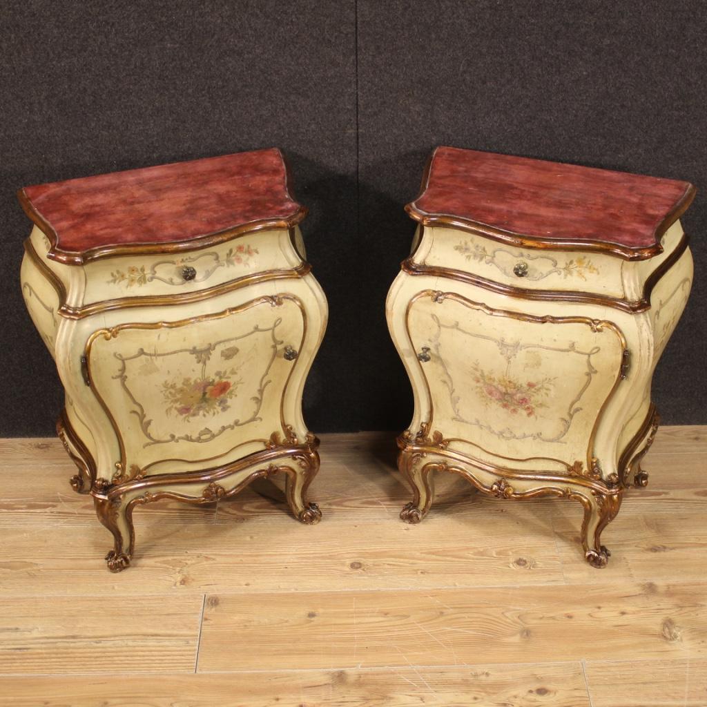 Italian Pair of 20th Century Lacquered Painted and Giltwood Venetian Bedside Tables
