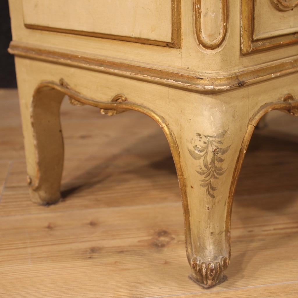 Pair of 20th Century Lacquered Painted Giltwood French Bedside Tables, 1960 4