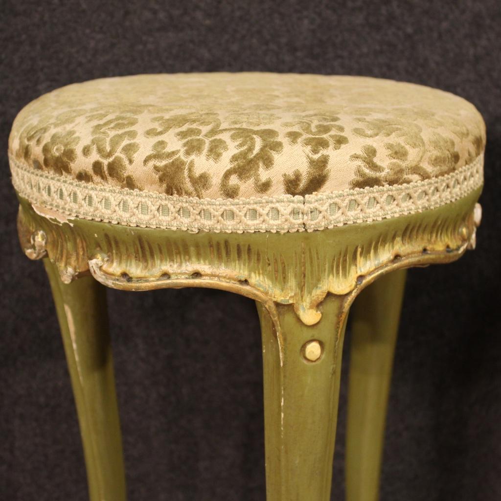 Pair of 20th Century Lacquered, Painted Wood and Velvet Venetian Stools, 1960 For Sale 2