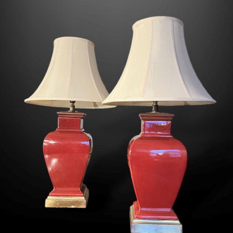 Pair of 20th Century Large Red Table lamps on gilt bases For Sale 1