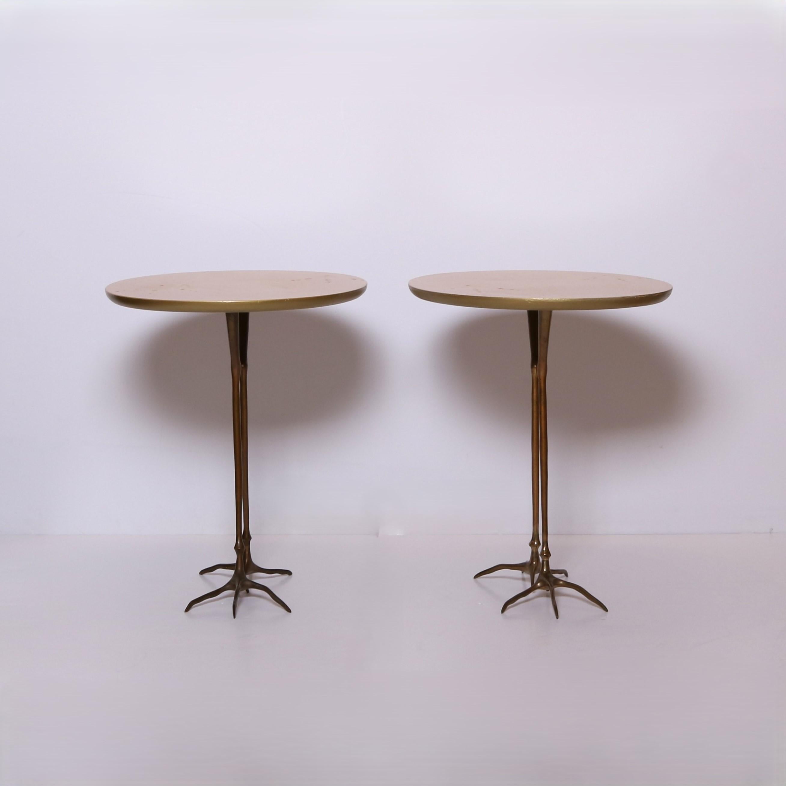 Par de 20  Mesas auxiliares Century Meret Oppenheim Traccia siglo XX en venta
