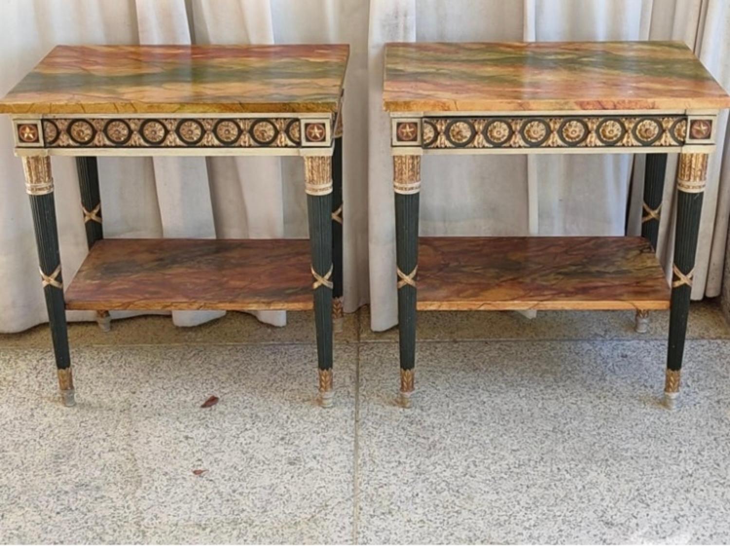 Hand-Carved Pair of 20th Century Neoclassical Hand Painted One Drawer Side Tables For Sale