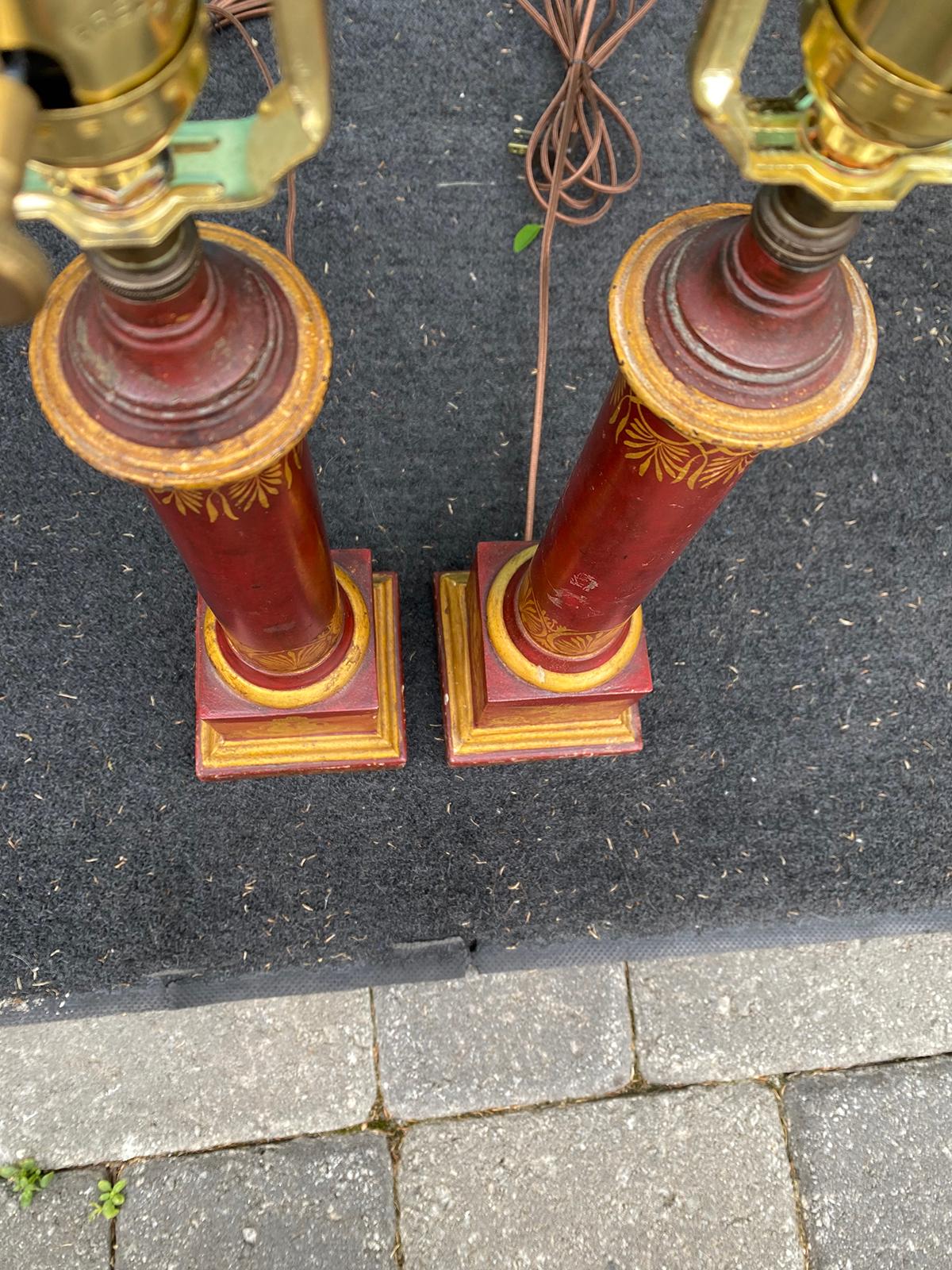 Pair of 20th Century Neoclassical Red Tole Column Lamps 1