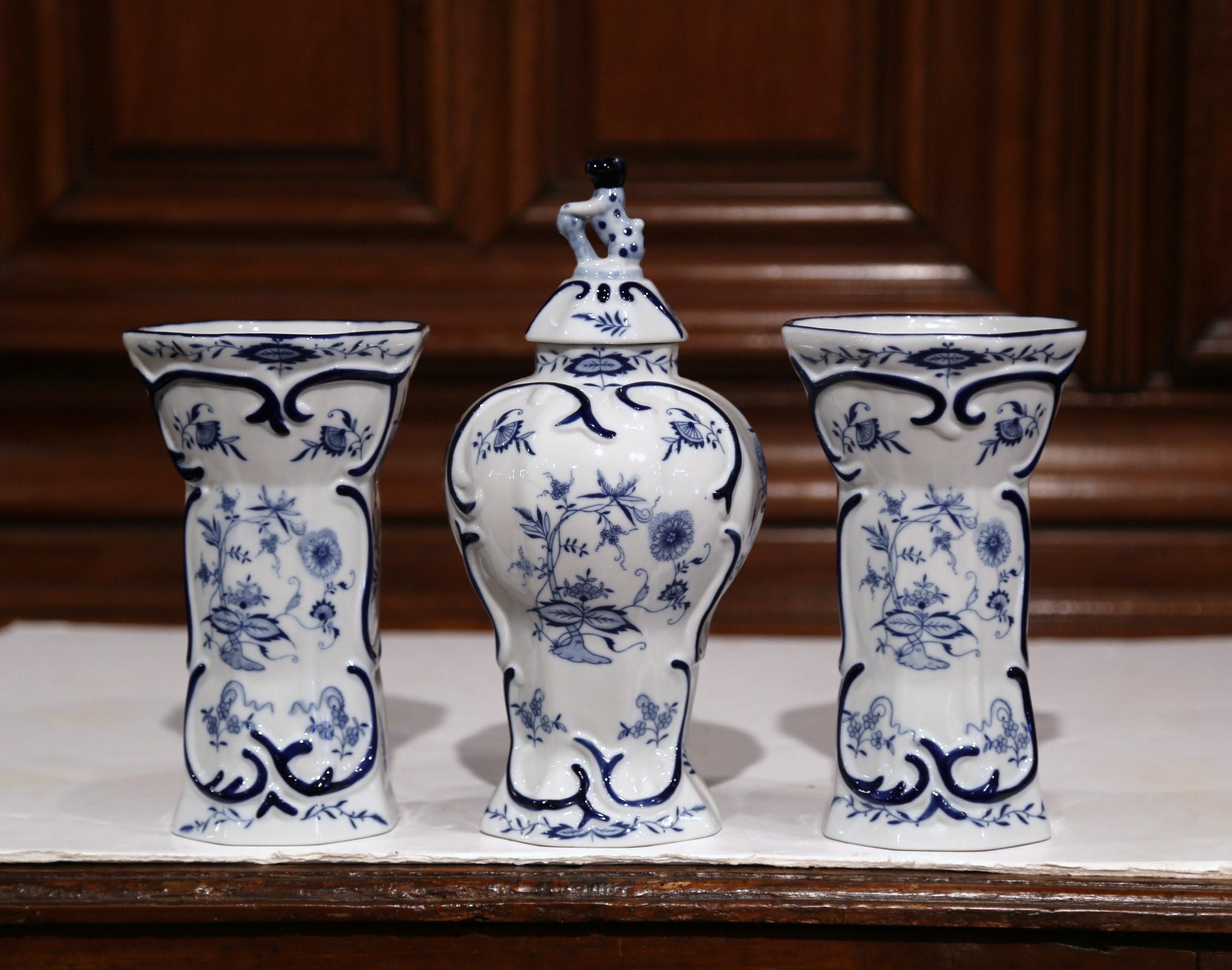 Pair of 20th Century Painted Blue and White Delft Vases and Matching Ginger Jar In Excellent Condition In Dallas, TX