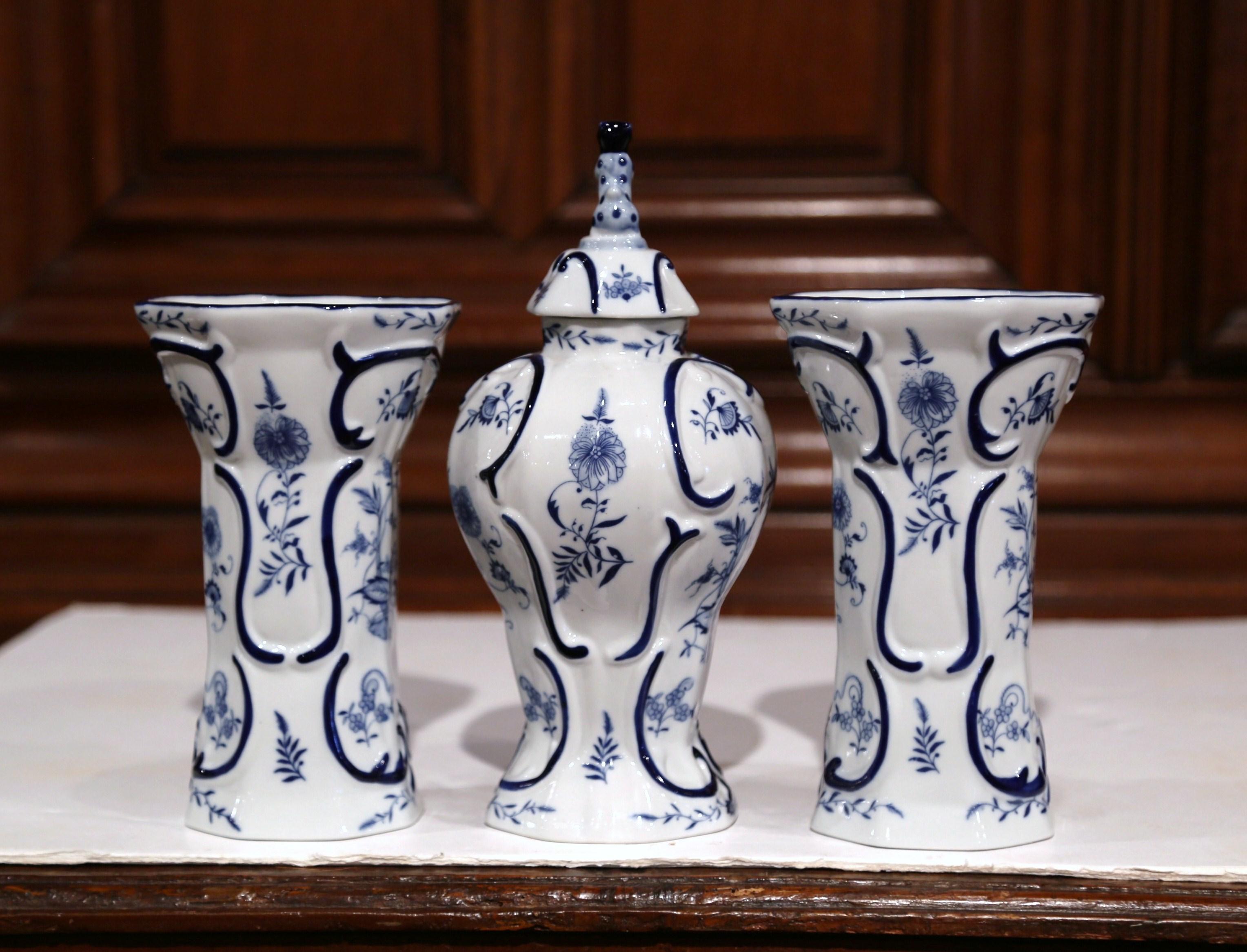 Pair of 20th Century Painted Blue and White Delft Vases and Matching Ginger Jar 1