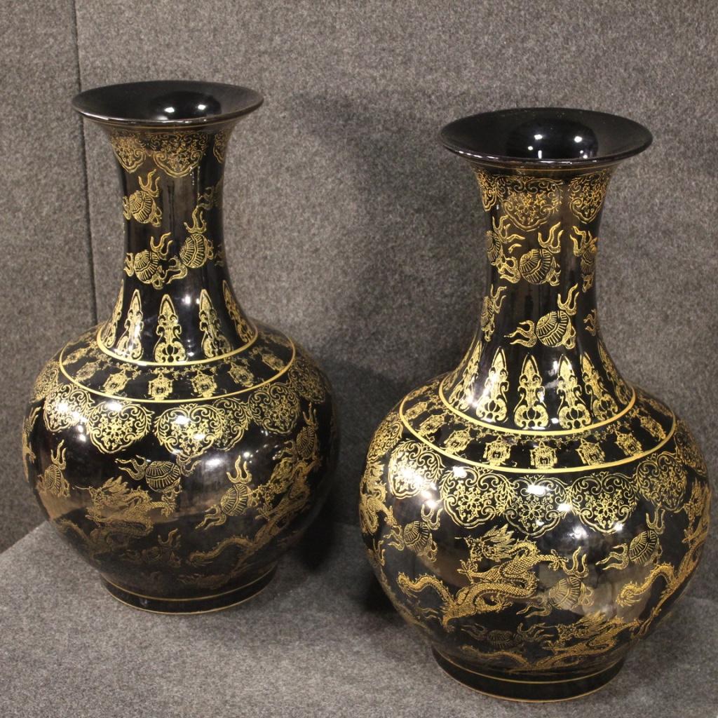 Pair of 20th Century Painted Ceramic Chinese Vases, 1950 In Good Condition In Vicoforte, Piedmont