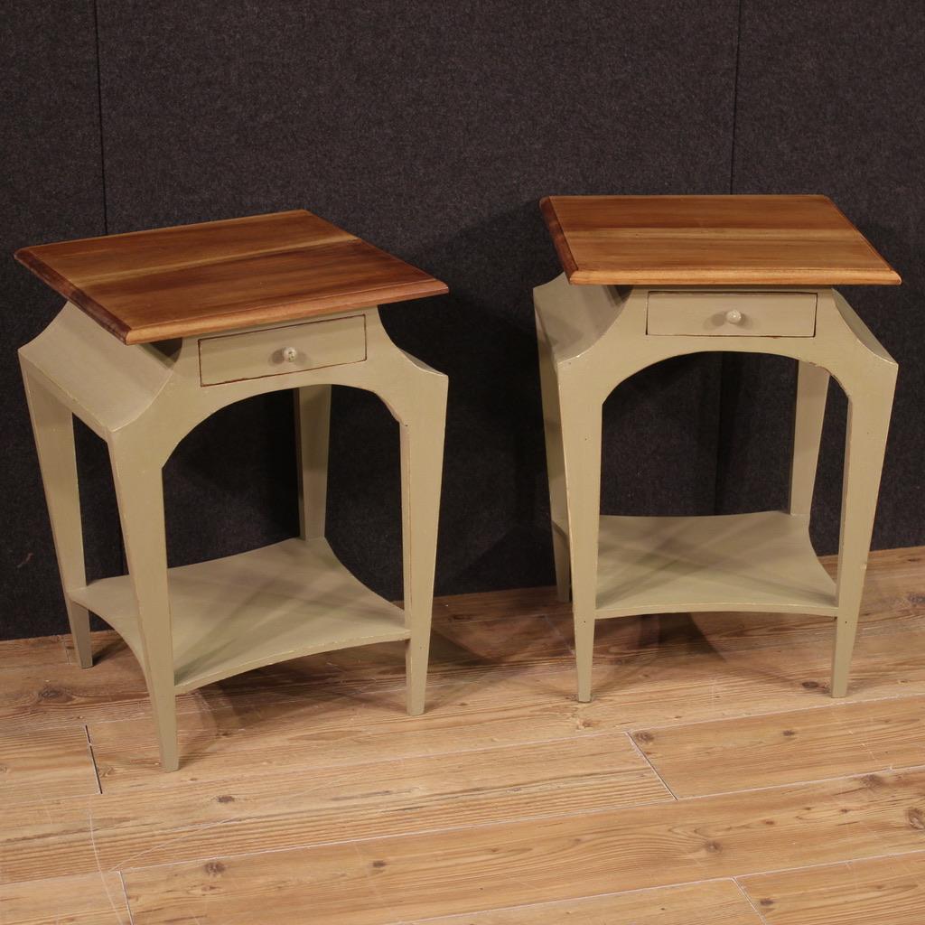 Pair of 20th Century Painted Wood Italian Design Bedside Tables, 1980 in vendita 2