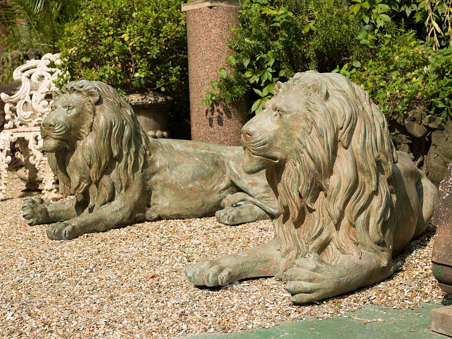 Pair of 20th Century Patinated Bronze Lions In Good Condition In London, GB