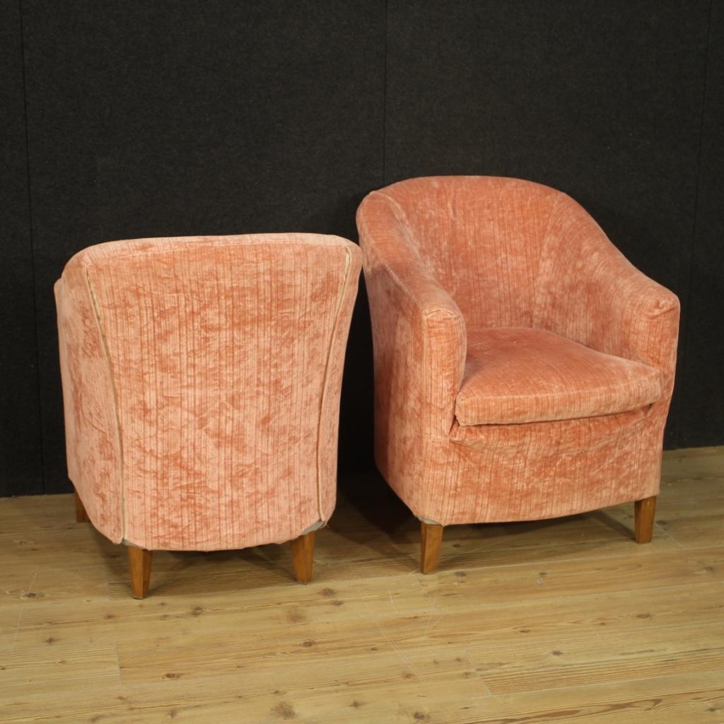 Pair of 20th Century Pink Velvet and Beech Italian Design Armchairs, 1970 1