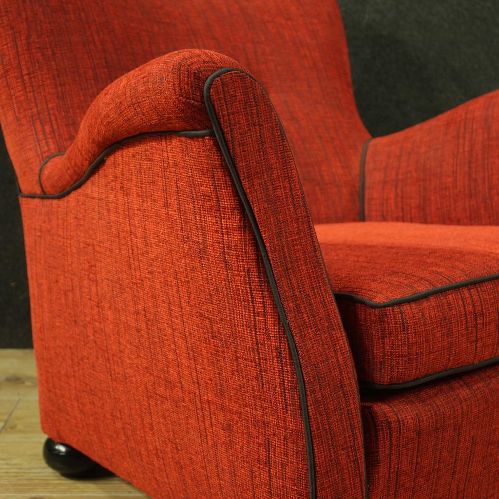 Pair of 20th Century Red Fabric Italian Design Armchairs, 1970 For Sale 6