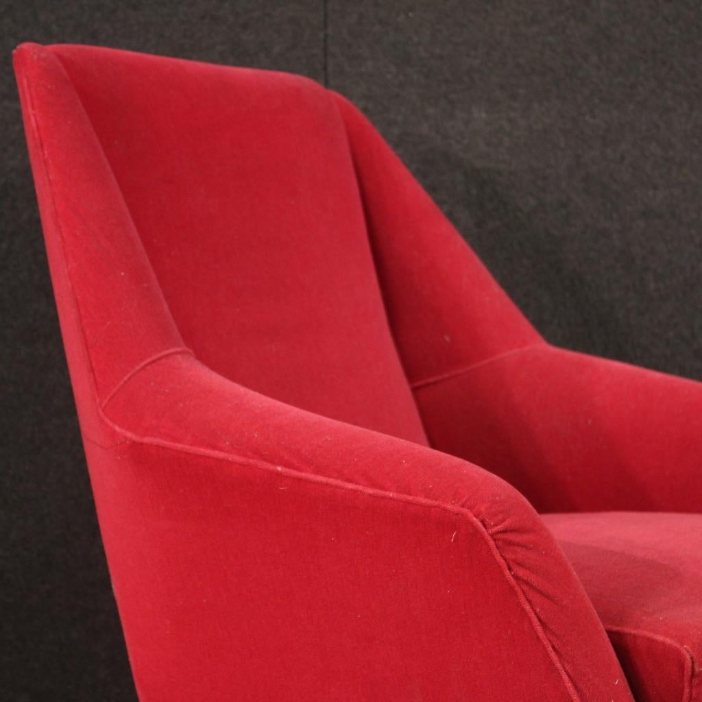 Pair of 20th Century Red Velvet Italian Modern Armchairs, 1960 For Sale 7