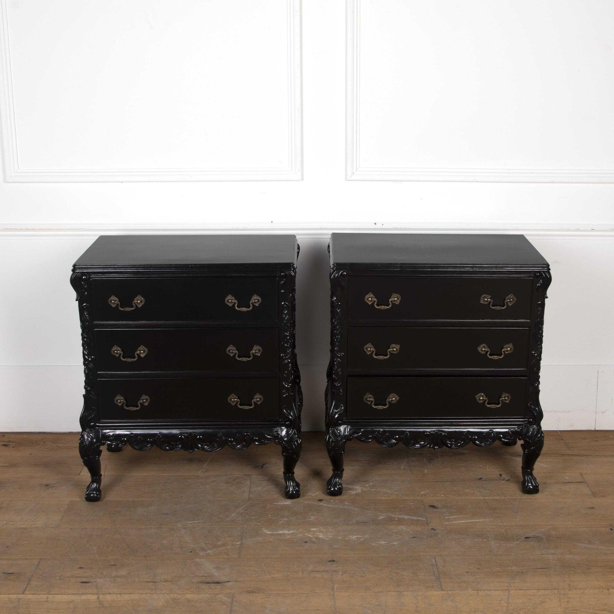 Pair of 20th Century Rococo Commodes For Sale 1