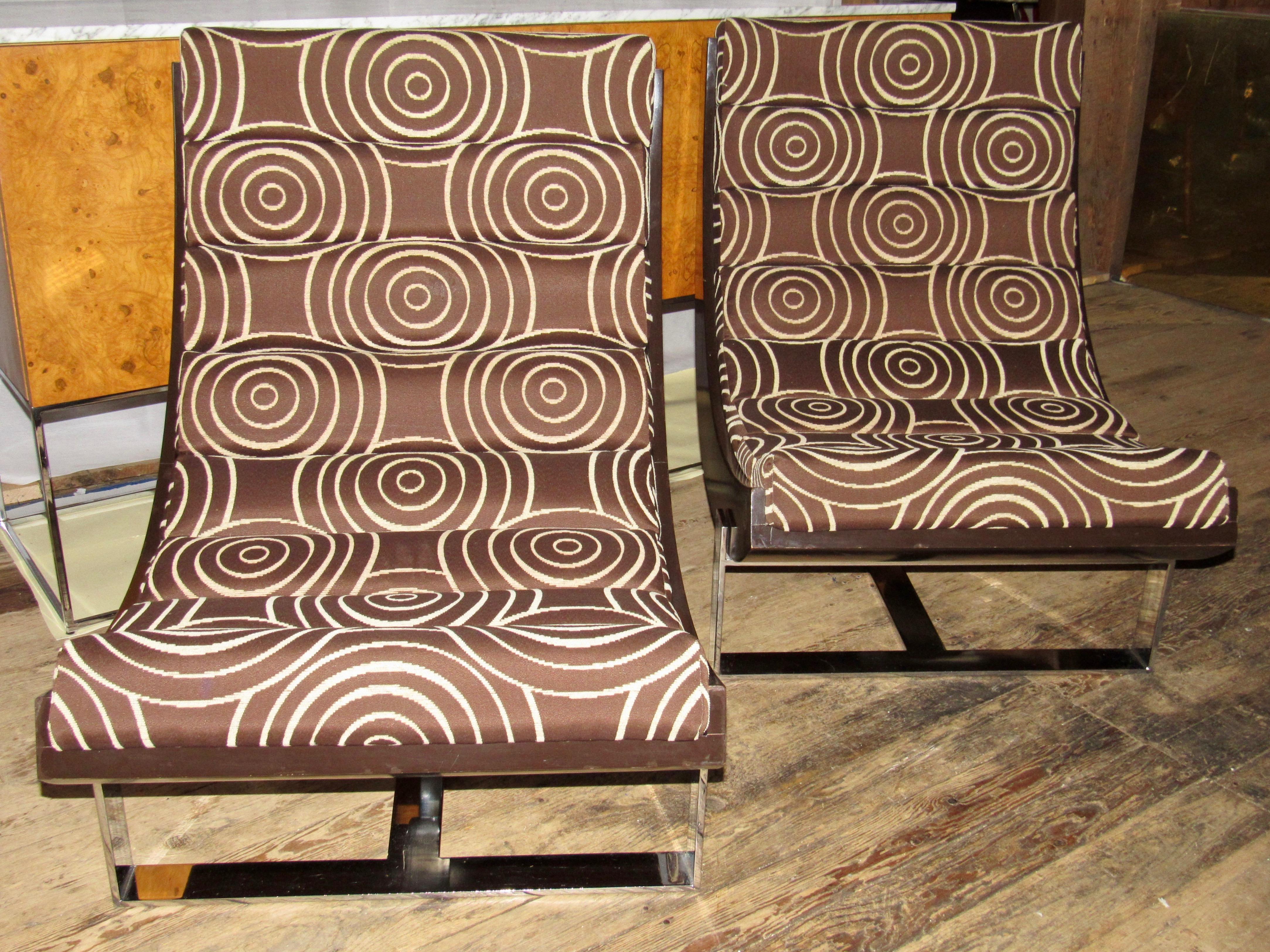 Mid-Century Modern Pair of Modern Channel Lounge Chairs For Sale