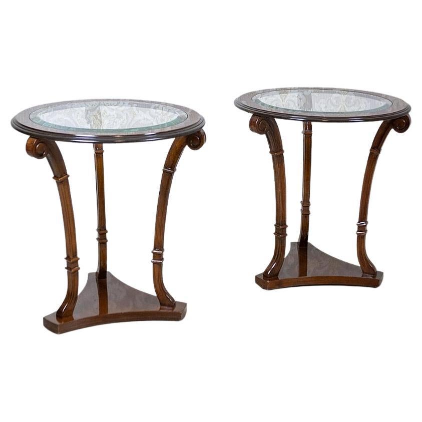 20th Century Pair Of Woven Rattan Glass Top Side Tables For Sale at