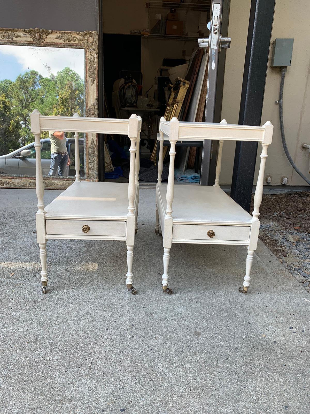 Pair of 20th Century Small Georgian Style Side Tables, Custom Painted In Good Condition In Atlanta, GA