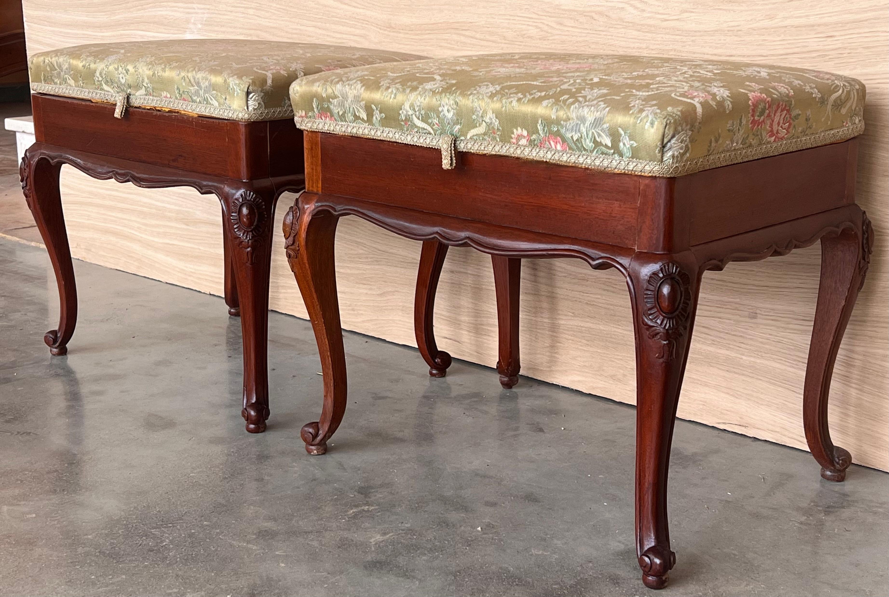 Pair of 20th century Spanish Folding up Footstools For Sale 4