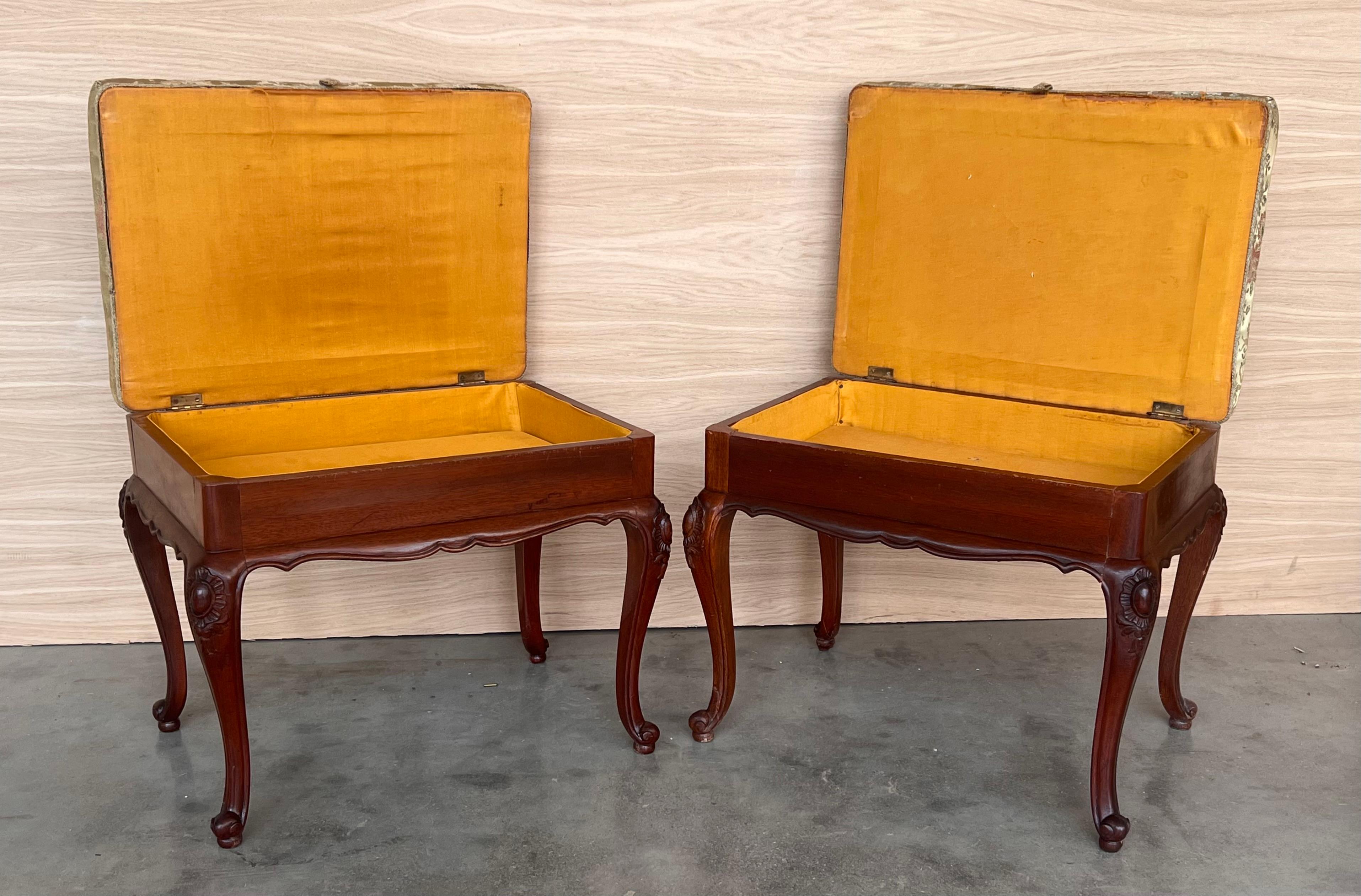 Spanish Colonial Pair of 20th century Spanish Folding up Footstools For Sale