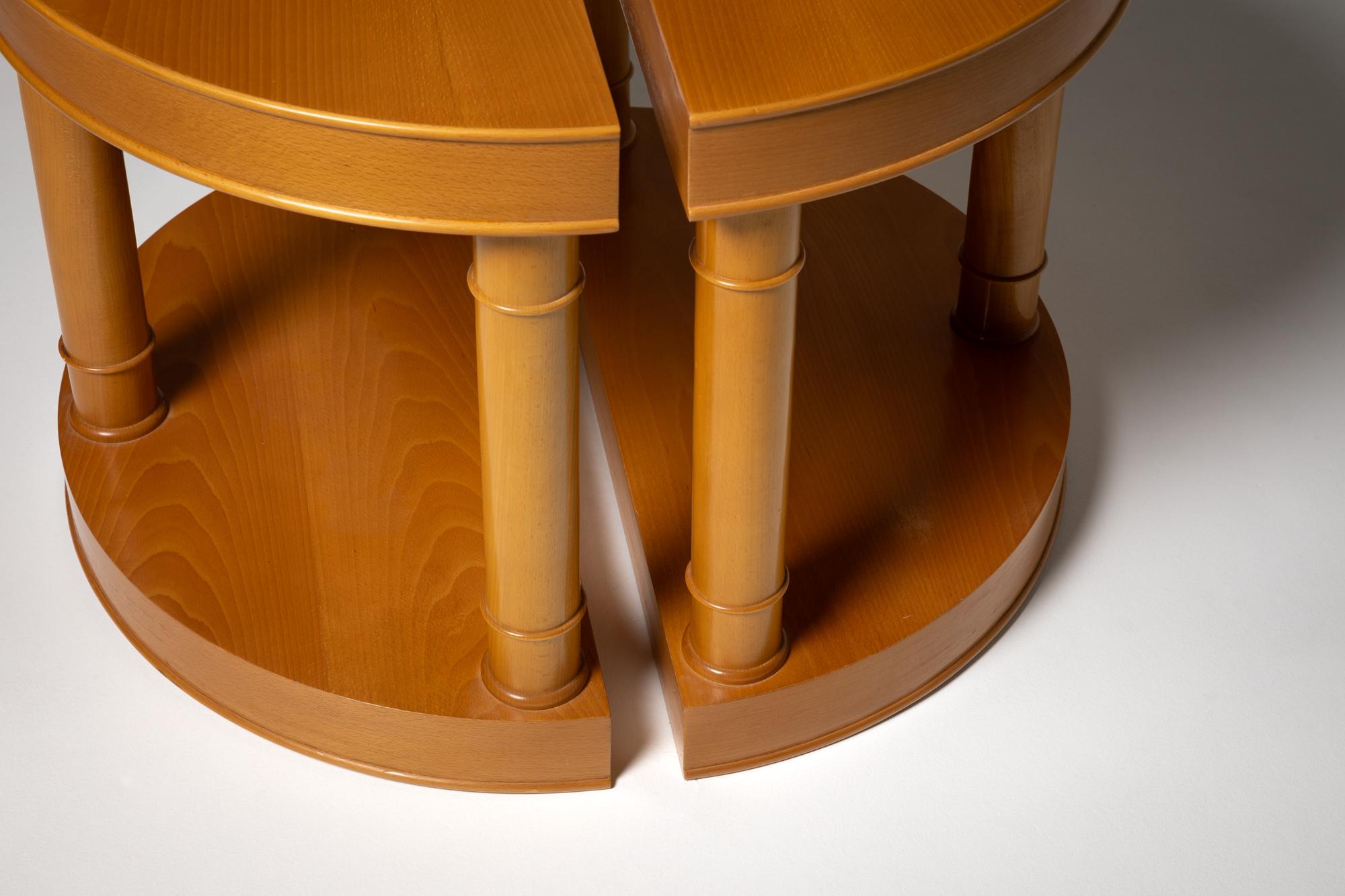 Pair of 20th-century Spanish Half-moon Tables in Solid Beech In Good Condition For Sale In Lisboa, PT