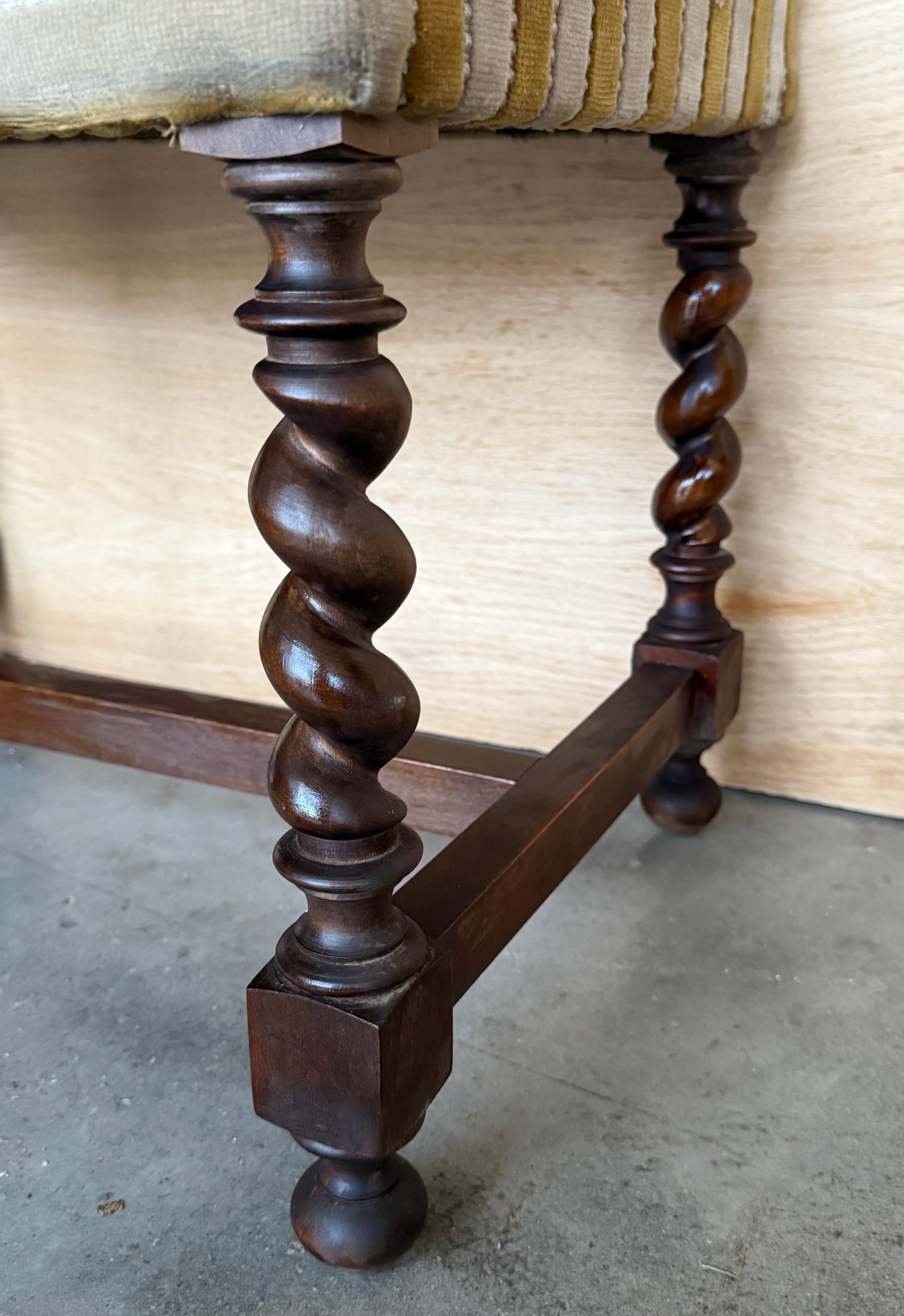 Pair of 20th century Spanish Solomonic Carved Solid Walnut Stools For Sale 1