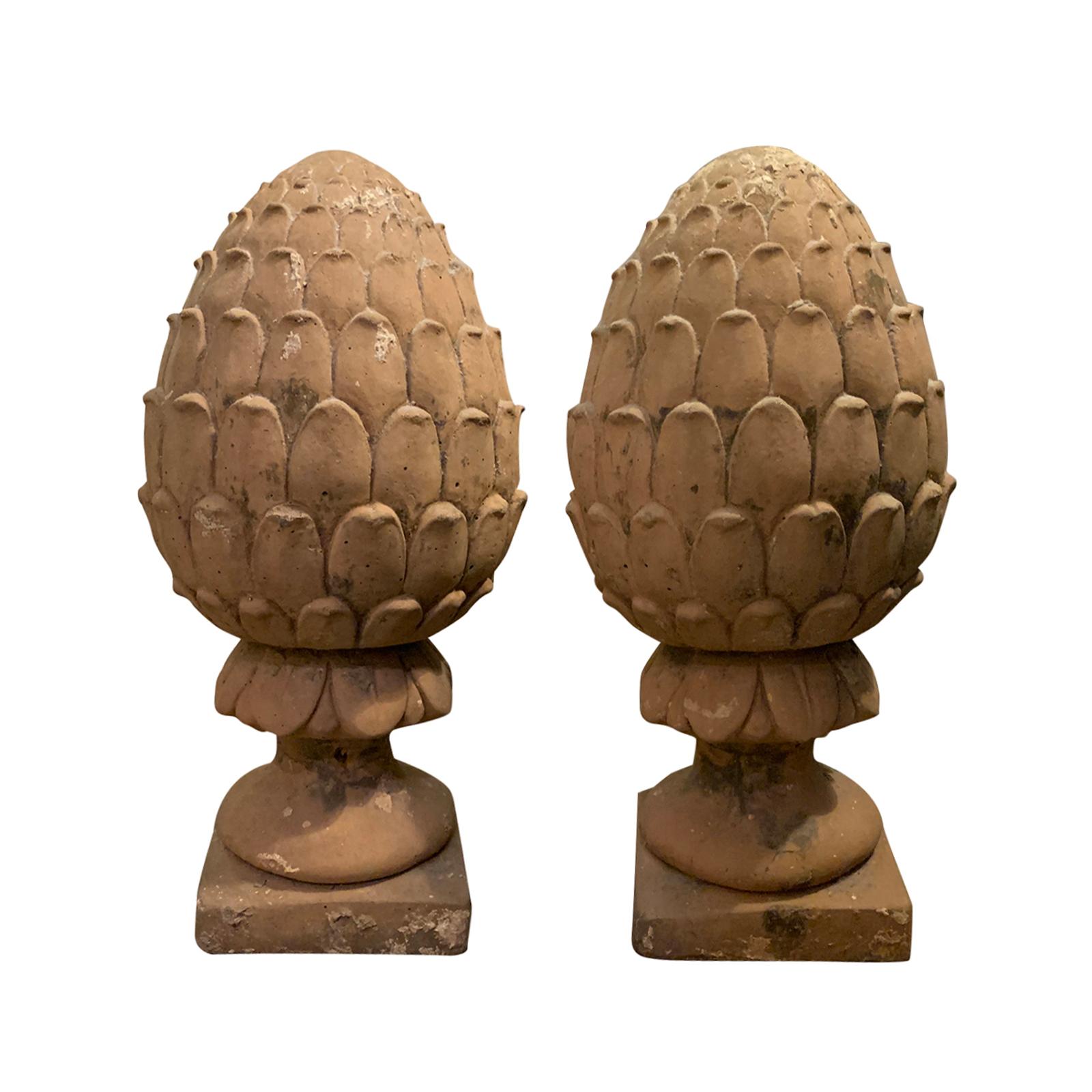 Pair of 20th century stone pineapple garden statues / ornaments.