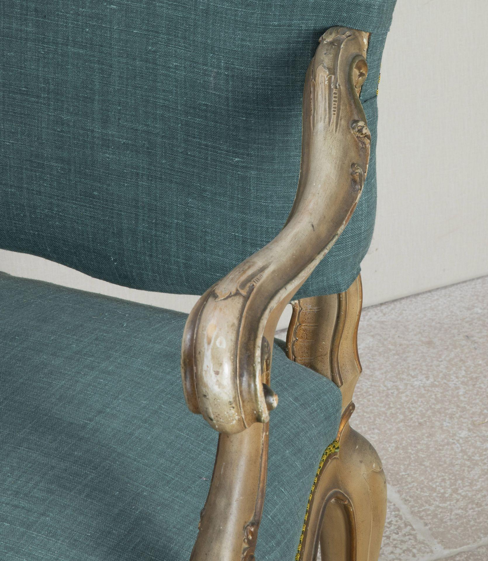 20ième siècle Paire de fauteuils ouverts peints vénitiens du 20e siècle en vente