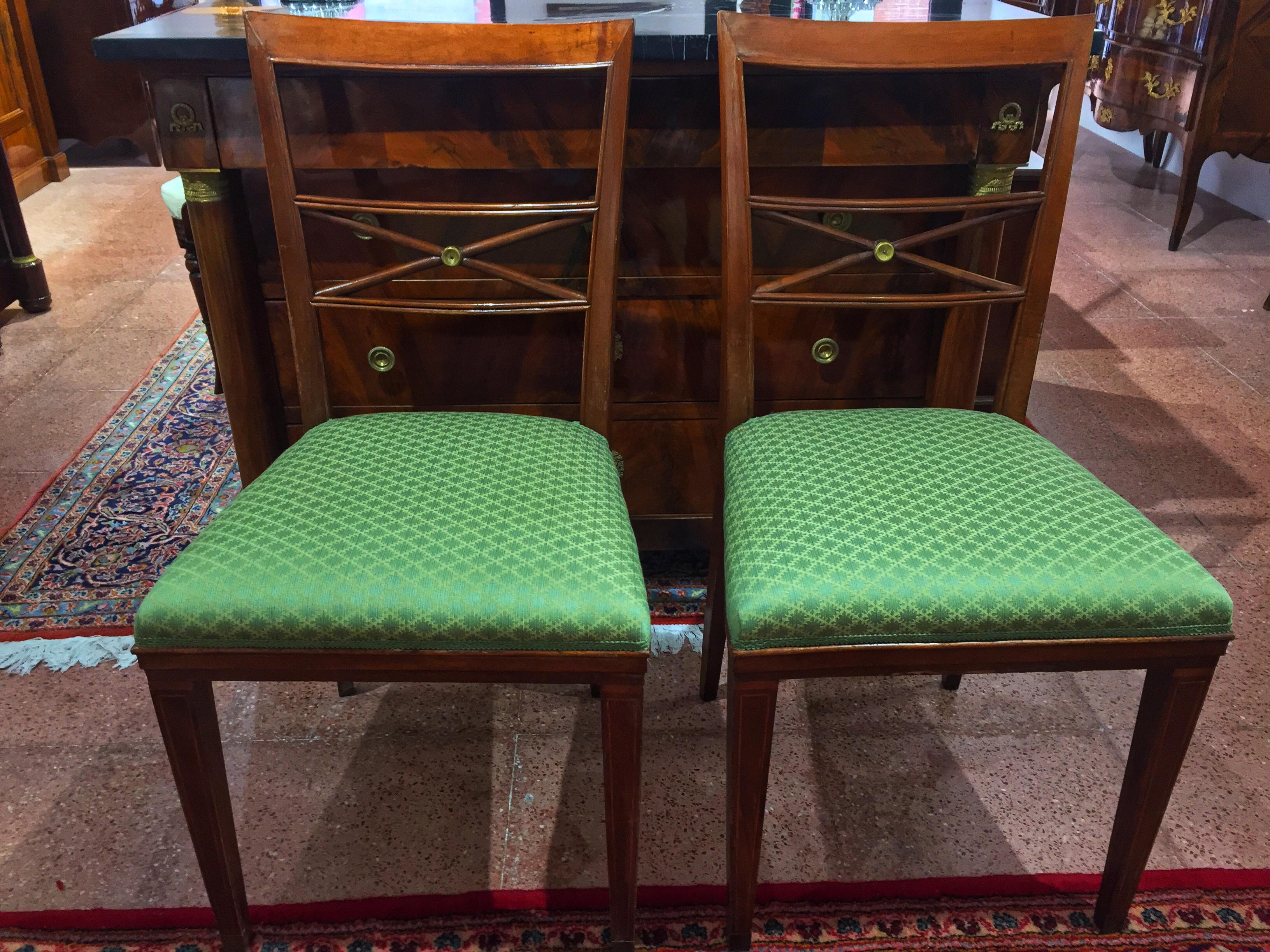 Pair of Early 20th Century Louis XVI Walnut Italian Chairs LAST PRICE For Sale 8