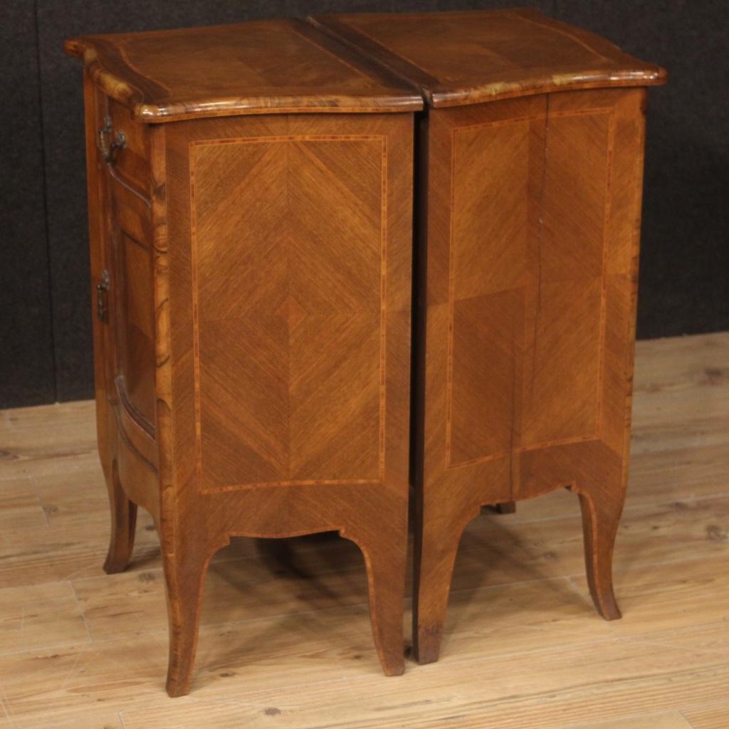 Pair of 20th Century Walnut Maple Rosewood Louis XV Style Italian Nightstands In Fair Condition In Vicoforte, Piedmont