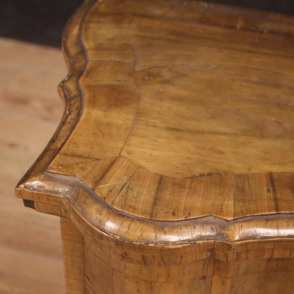 Pair of 20th Century Walnut Wood Venetian Bedside Tables, 1960 7