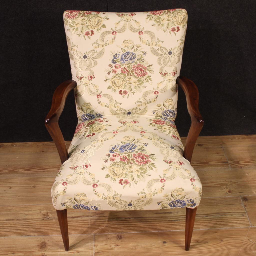 Pair of 20th Century Wood and Fabric Italian Armchairs, 1950 en vente 5