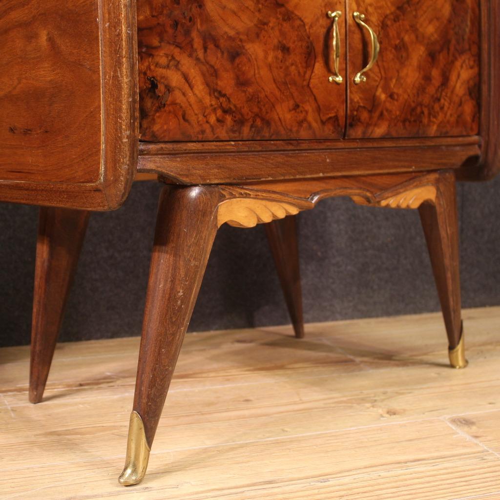 Pair of 20th Century Wood and Glass Modern Design Italian Bedside Tables, 1950 in vendita 3