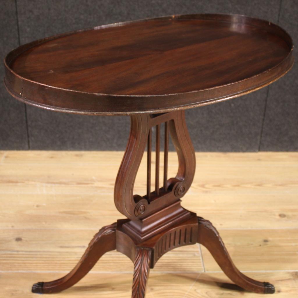 Ein Paar Beistelltische aus Holz im englischen Regency-Stil des 20. Jahrhunderts, 1960er Jahre im Angebot 2