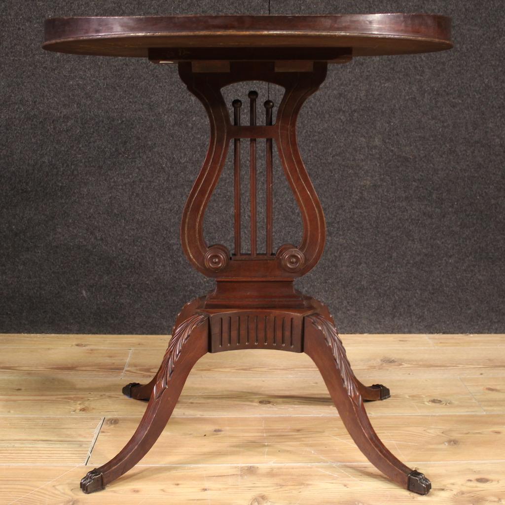 Ein Paar Beistelltische aus Holz im englischen Regency-Stil des 20. Jahrhunderts, 1960er Jahre im Angebot 4