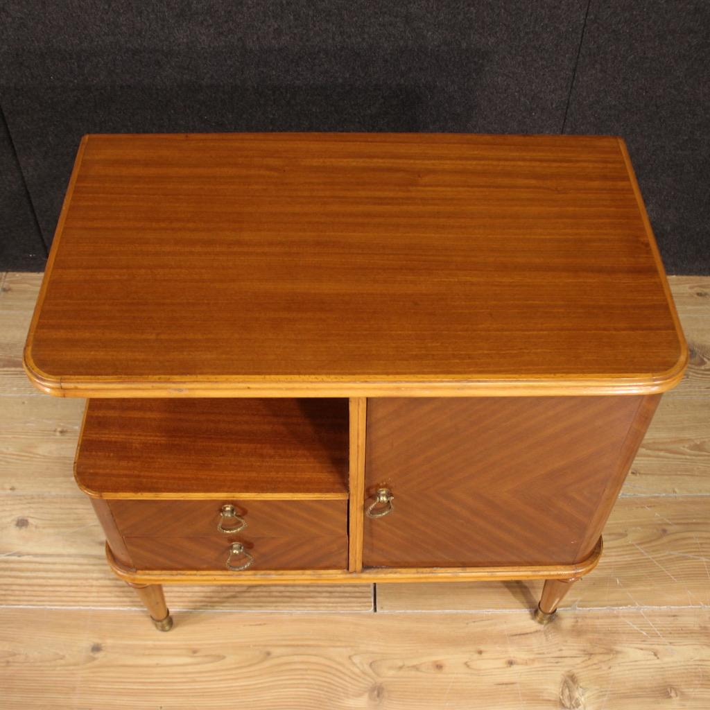 Pair of 20th Century Wood Italian Modern Design Night Stands, 1960 4
