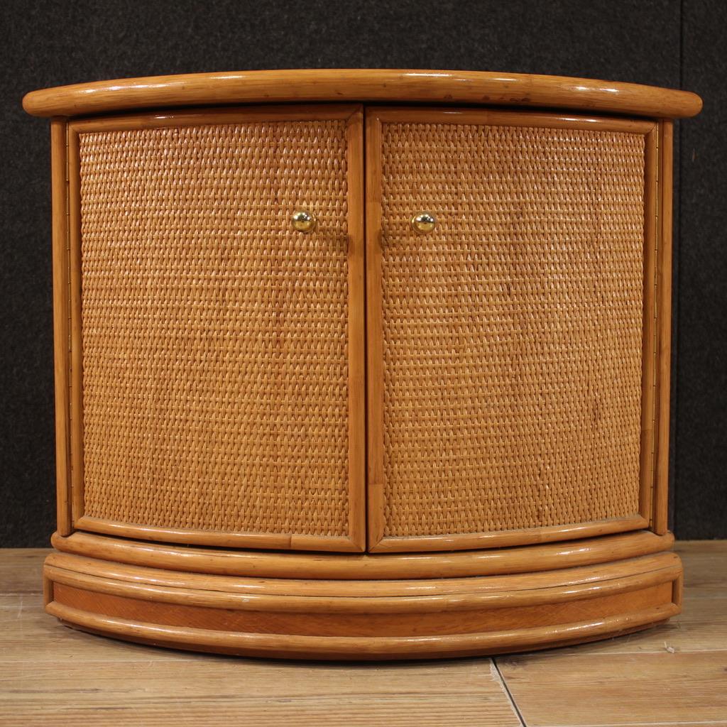 Pair of 20th Century Wood Modern Design Italian Corner Cabinets, 1980 4