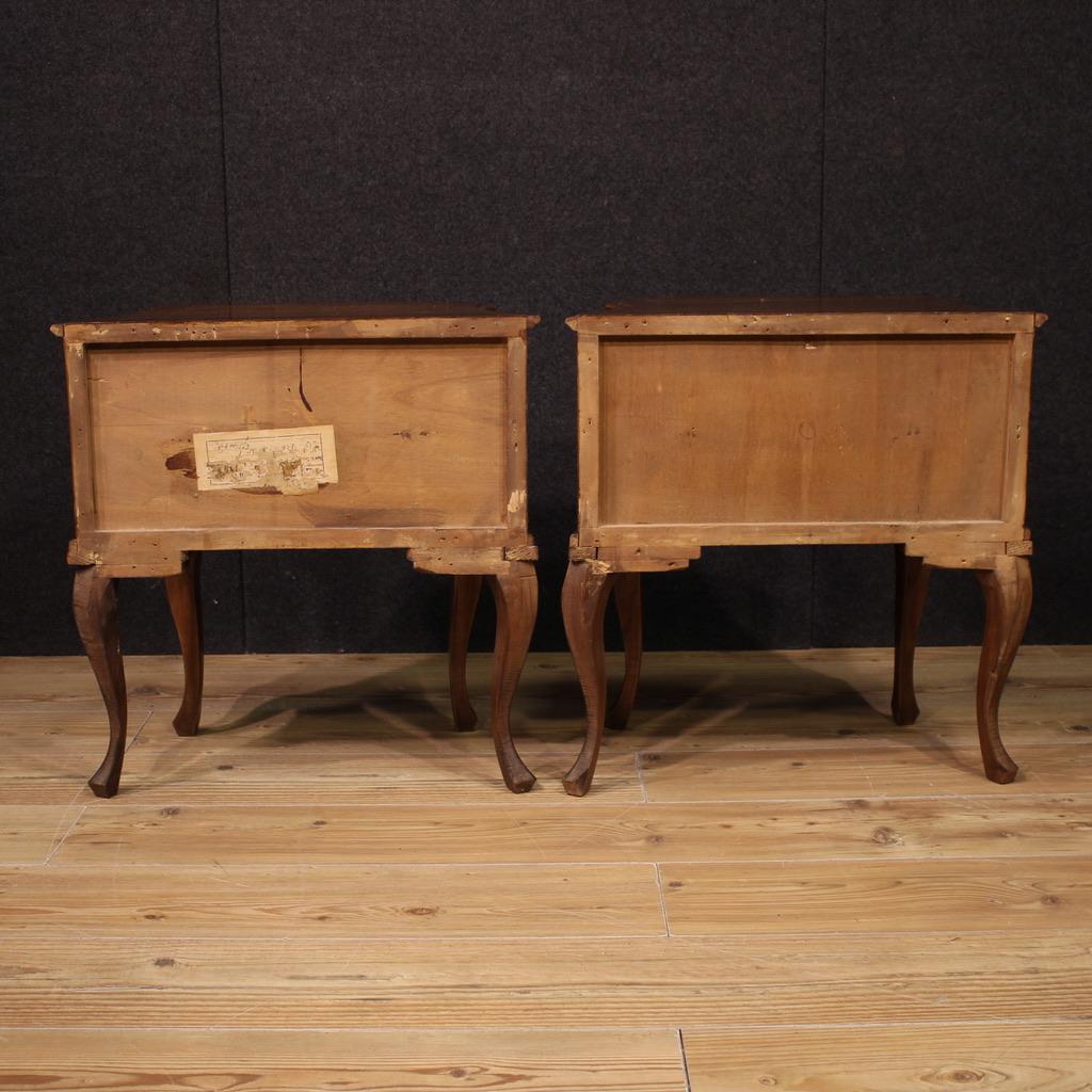 Pair of 20th Century Wood Venetian Bedside Tables, 1950 in vendita 2
