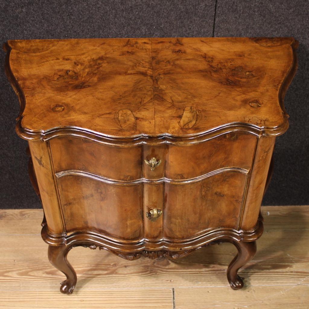 Paire de tables de nuit vénitiennes en Wood du 20e siècle, 1950 Bon état - En vente à Vicoforte, Piedmont