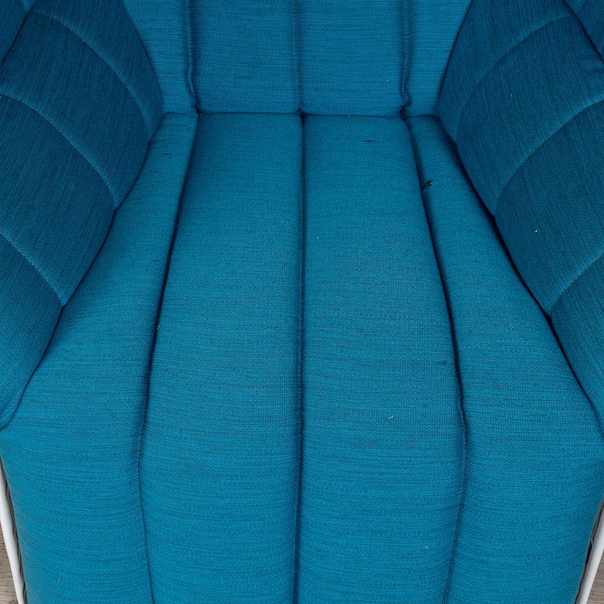 Paire de sièges Love Blue Ice Blue du 20e siècle par Inga Sampe' pour Ligne Roset, France en vente 3