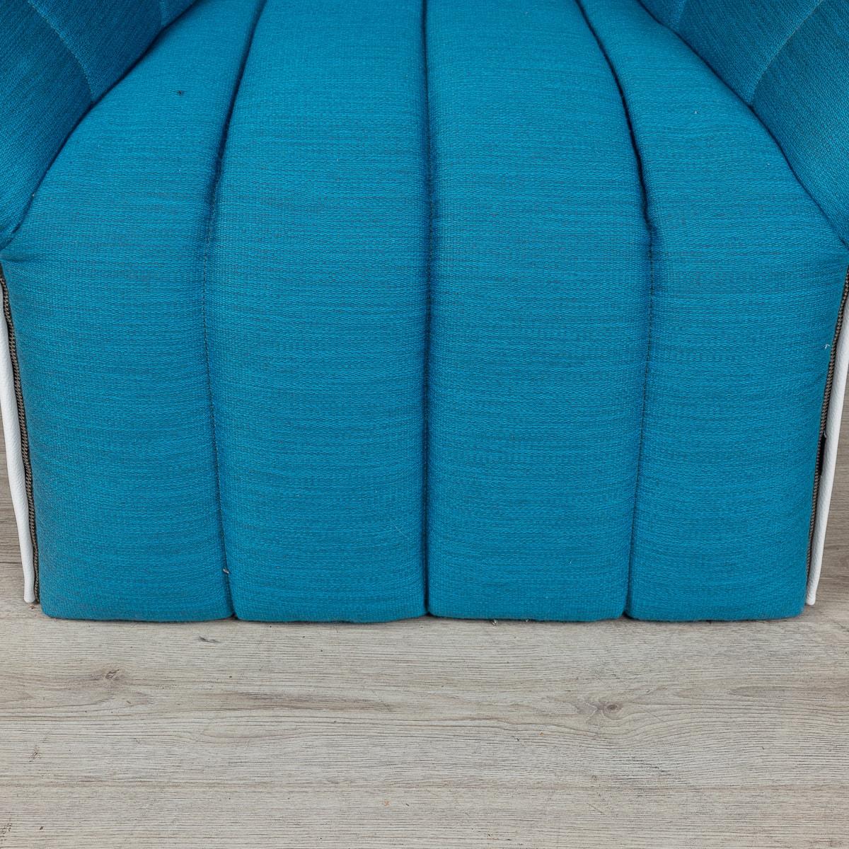 Paire de sièges Love Blue Ice Blue du 20e siècle par Inga Sampe' pour Ligne Roset, France en vente 2