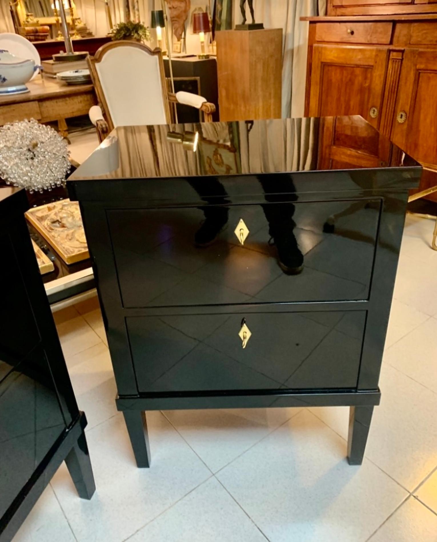 Pair of 21st Small Black Lacquered Commodes or Bedside Tables Biedermeier Style For Sale 6