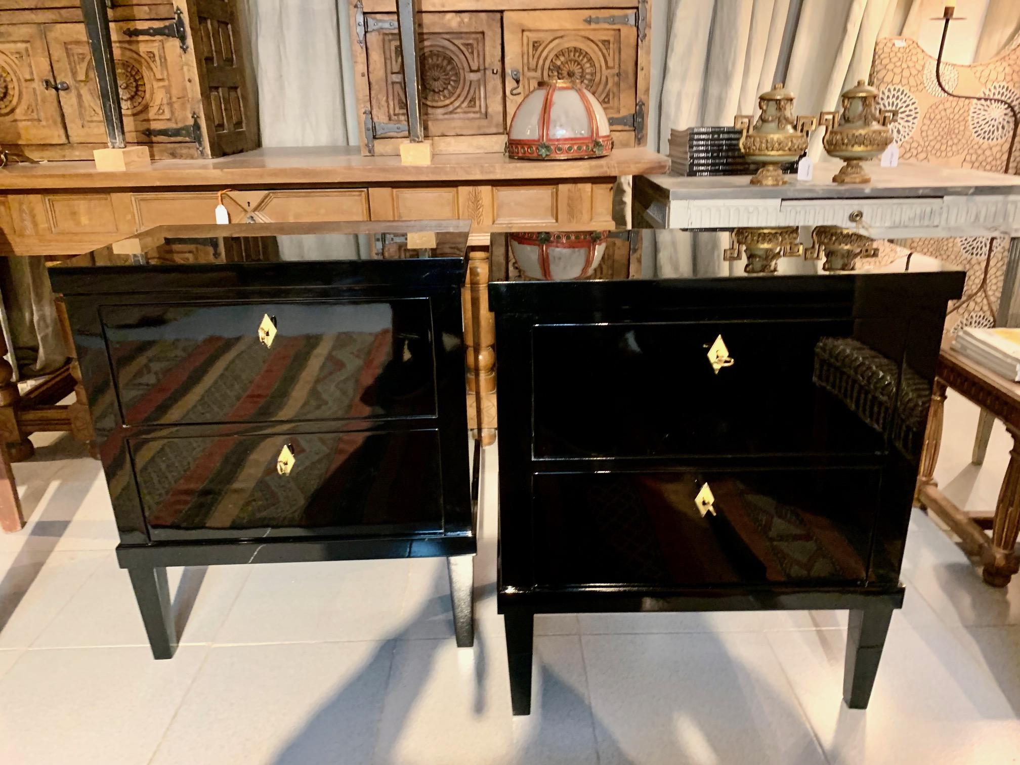 Pair of 21st Small Black Lacquered Commodes or Bedside Tables Biedermeier Style For Sale 10