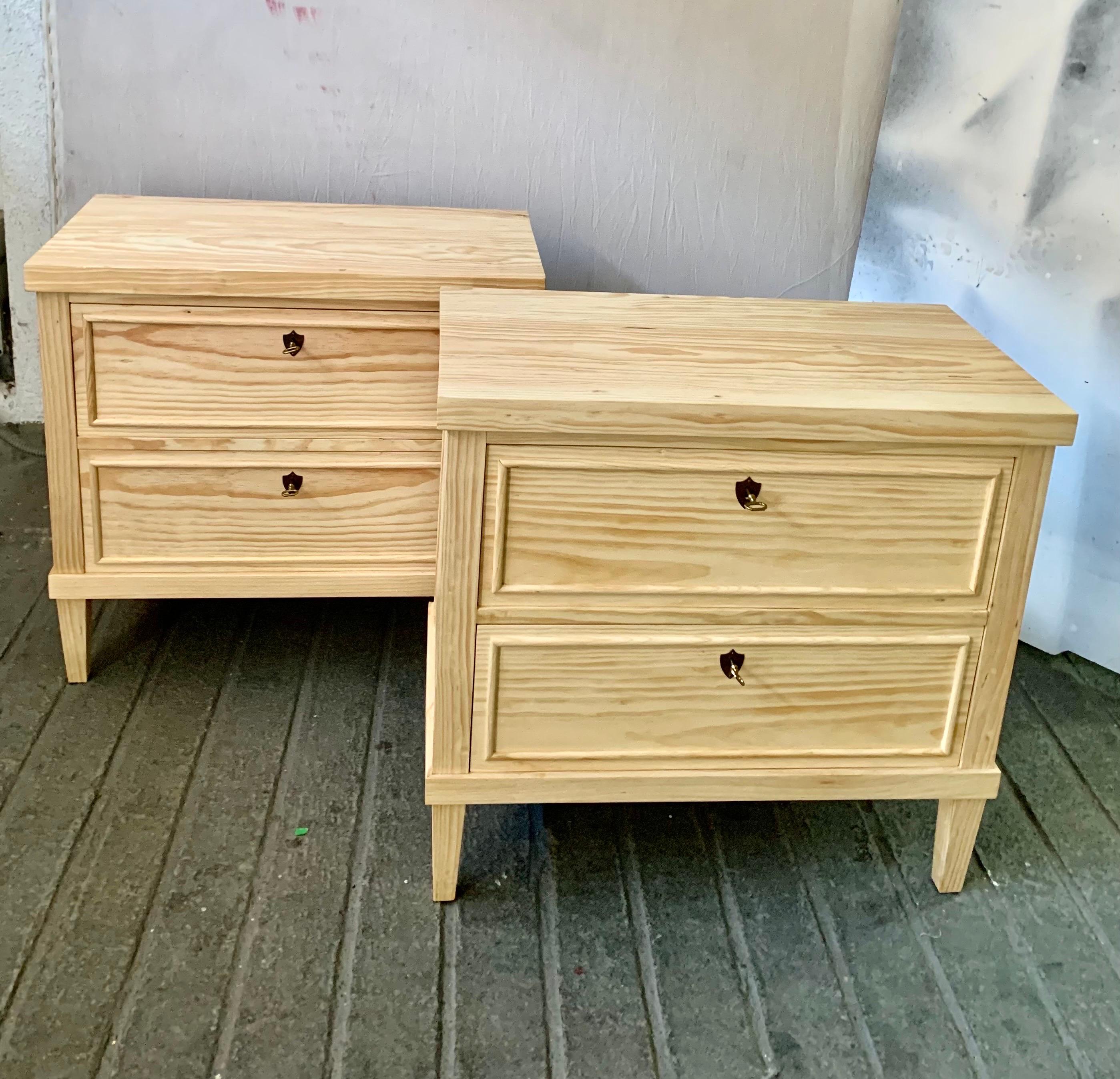 Pair of 21th Century Biedermaier Style Pine Wood Commodes or Night Tables For Sale 6