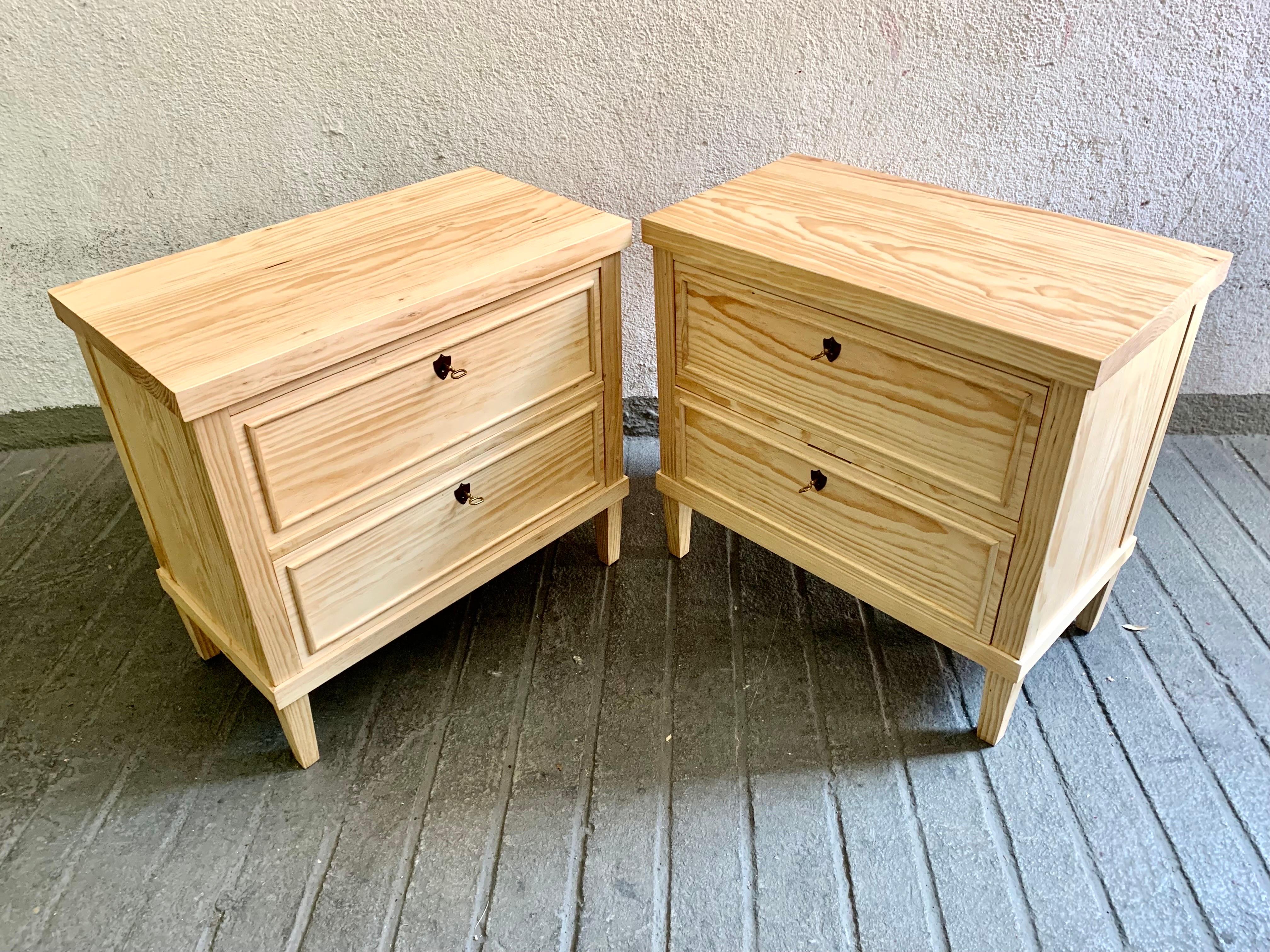 Spanish Pair of 21th Century Biedermaier Style Pine Wood Commodes or Night Tables For Sale