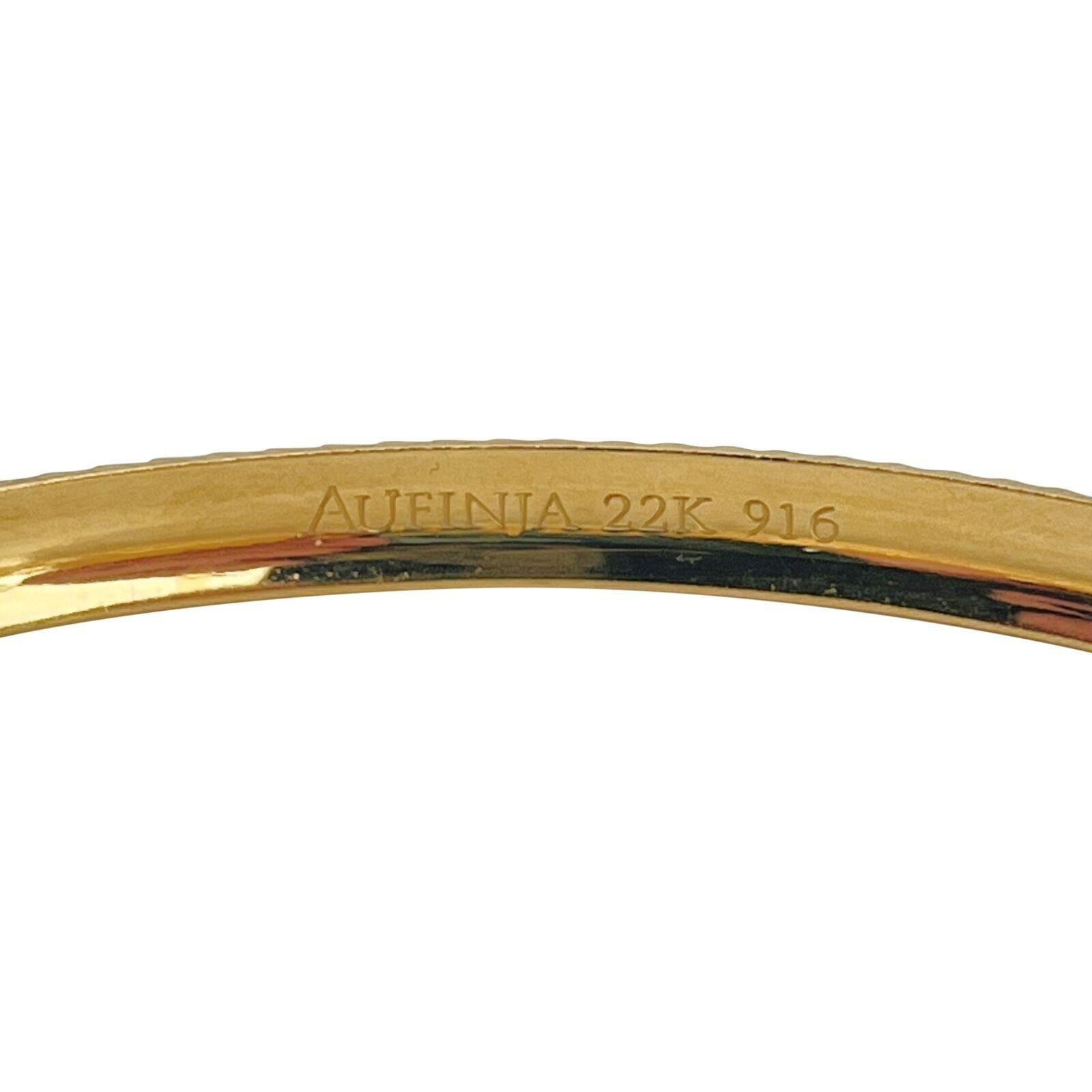 Pair of 22 Karat Yellow Gold Diamond Cut Beaded Bangle Bracelets In Good Condition In Guilford, CT