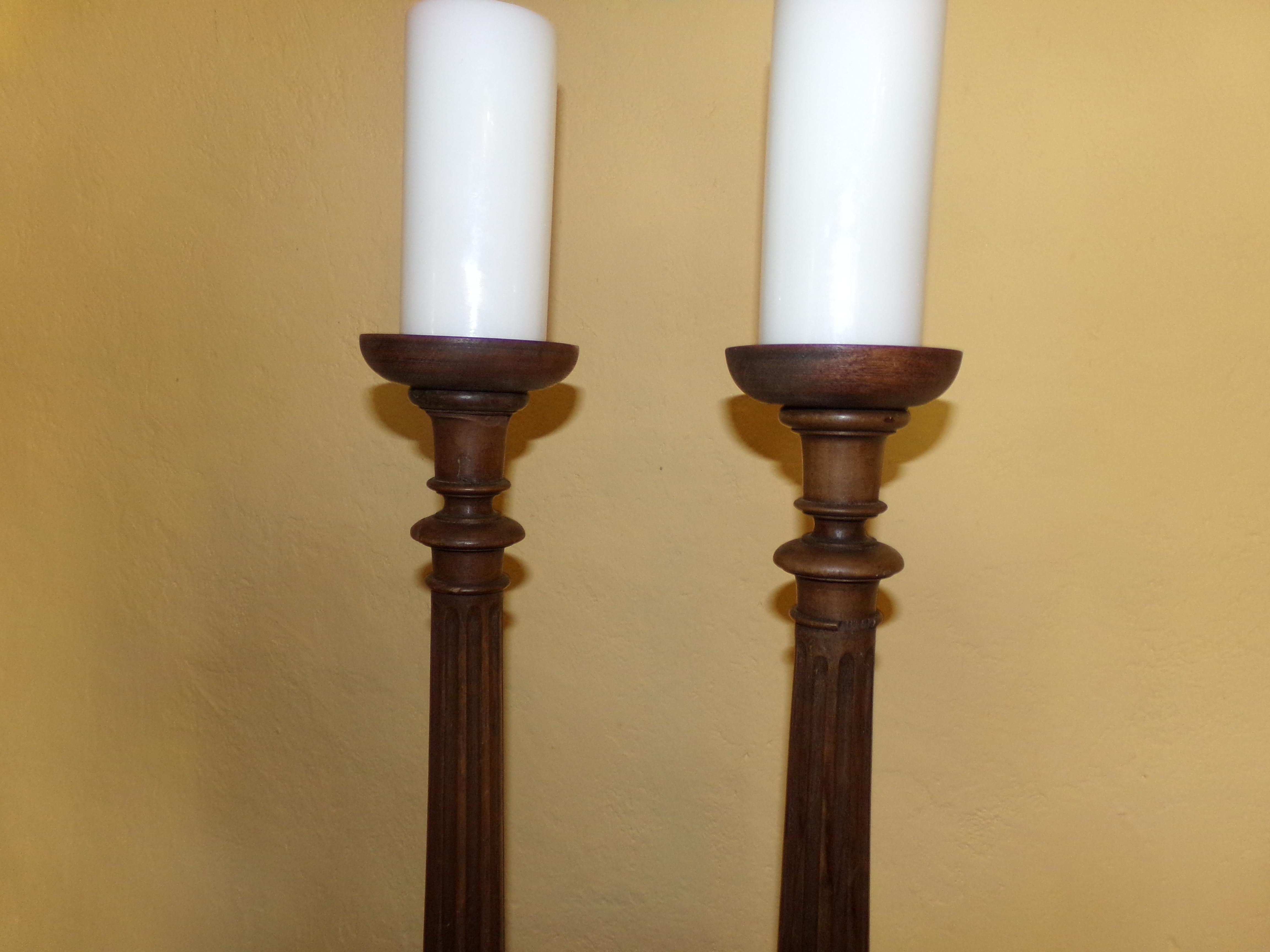 Pair of Louis XVI Style Walnut Candlesticks, circa 1890 In Good Condition For Sale In London, GB