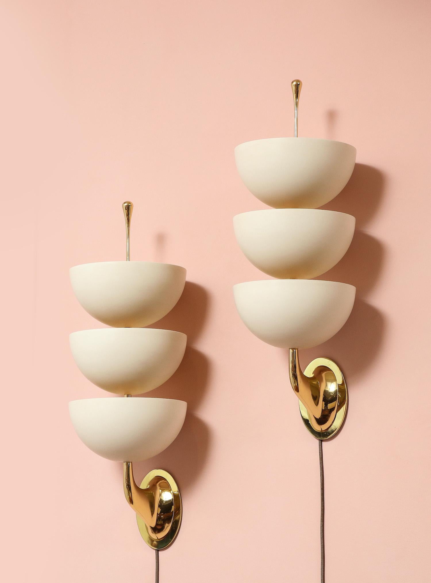 Pair of 3 Cup Wall Lights by Stiilnovo In Good Condition In New York, NY